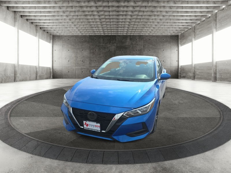 Nissan Sentra Vehicle Full-screen Gallery Image 3
