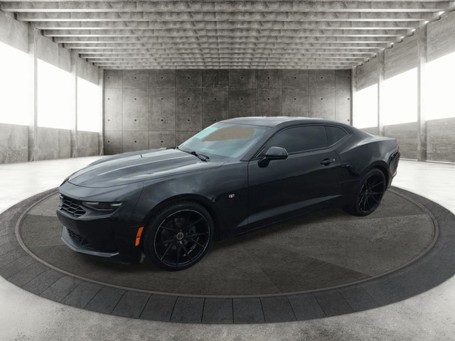 Chevrolet Camaro Vehicle Full-screen Gallery Image 02