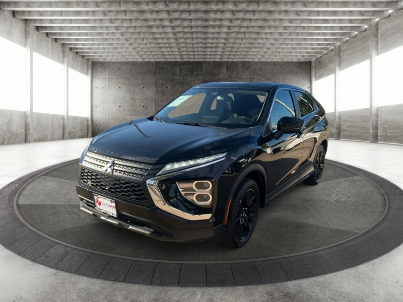 Mitsubishi Eclipse Cross Vehicle Full-screen Gallery Image 2