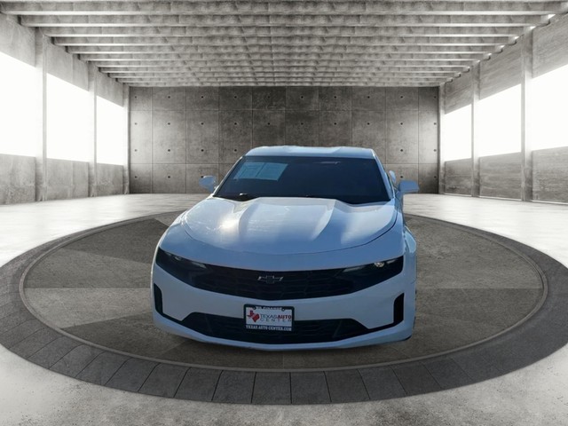Chevrolet Camaro Vehicle Full-screen Gallery Image 03