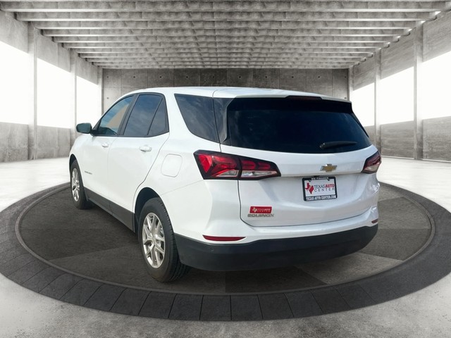 Chevrolet Equinox Vehicle Full-screen Gallery Image 08