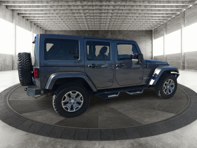 Jeep Wrangler Unlimited Vehicle Full-screen Gallery Image 07