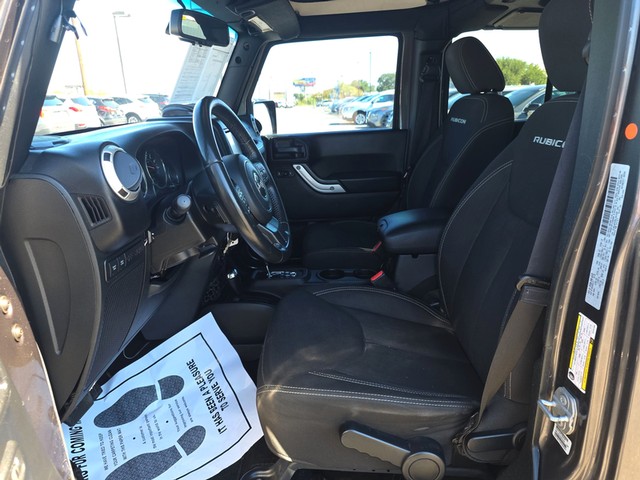 Jeep Wrangler Unlimited Vehicle Full-screen Gallery Image 09