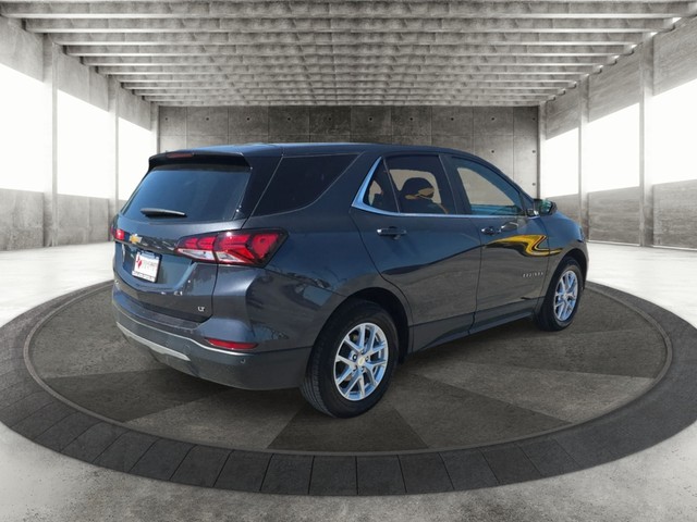 Chevrolet Equinox Vehicle Full-screen Gallery Image 07