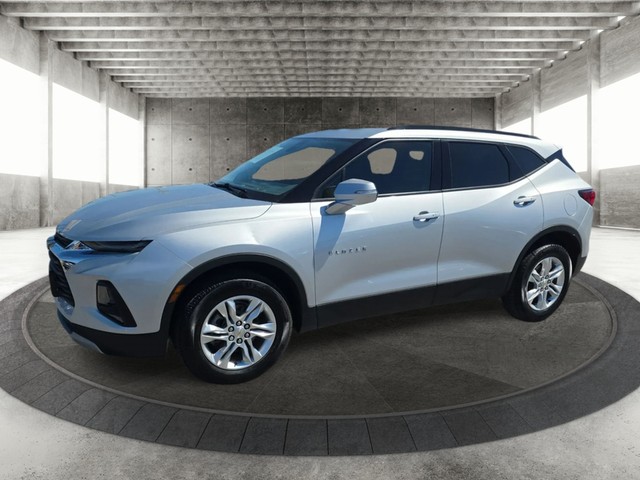 Chevrolet Blazer Vehicle Full-screen Gallery Image 02