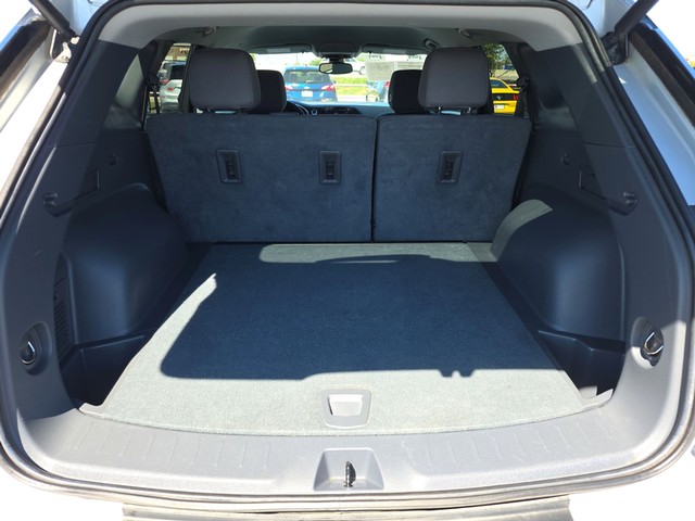 Chevrolet Blazer Vehicle Full-screen Gallery Image 11