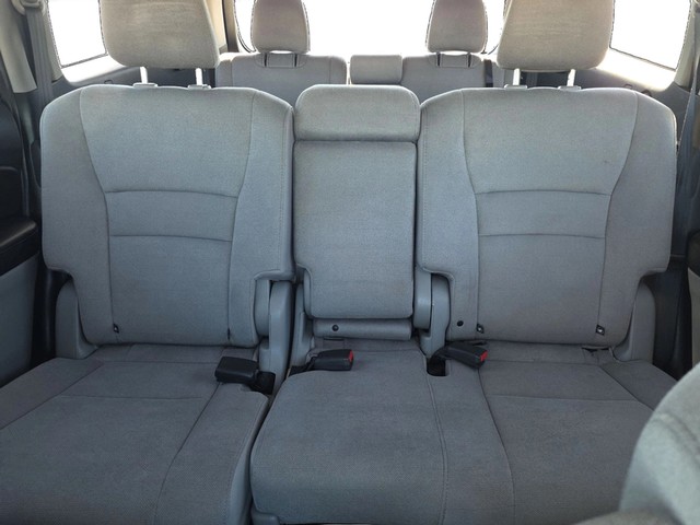 Honda Pilot Vehicle Full-screen Gallery Image 13