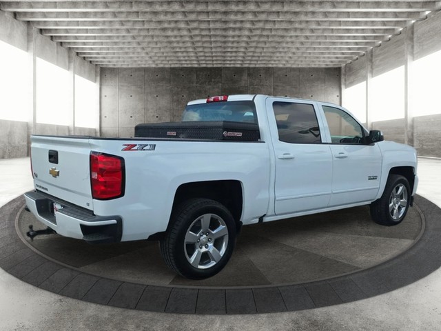 Chevrolet Silverado 1500 Vehicle Full-screen Gallery Image 07