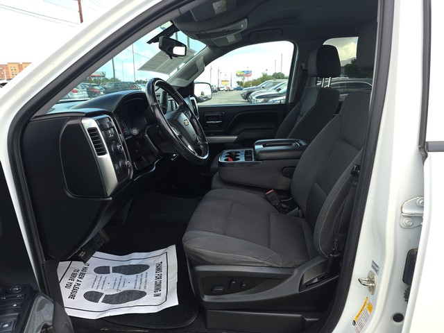 Chevrolet Silverado 1500 Vehicle Full-screen Gallery Image 09