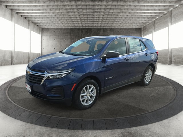Chevrolet Equinox Vehicle Full-screen Gallery Image 02