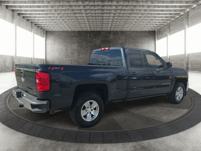 Chevrolet Silverado 1500 LD Vehicle Full-screen Gallery Image 07