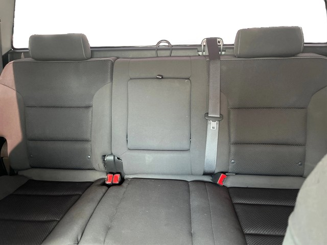 Chevrolet Silverado 1500 Vehicle Full-screen Gallery Image 13