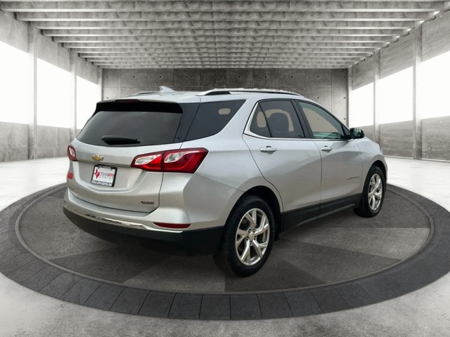 Chevrolet Equinox Vehicle Full-screen Gallery Image 07