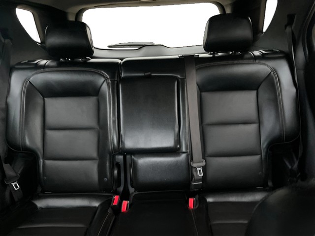 Chevrolet Equinox Vehicle Full-screen Gallery Image 13