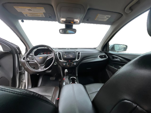 Chevrolet Equinox Vehicle Full-screen Gallery Image 15
