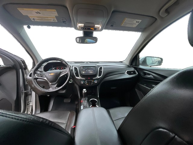 Chevrolet Equinox Vehicle Full-screen Gallery Image 16