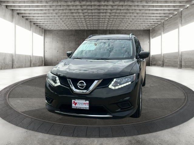 Nissan Rogue Vehicle Full-screen Gallery Image 03