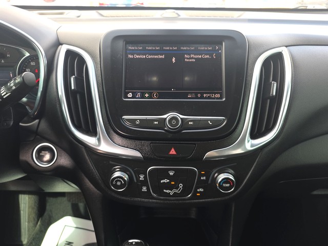 Chevrolet Equinox Vehicle Full-screen Gallery Image 12
