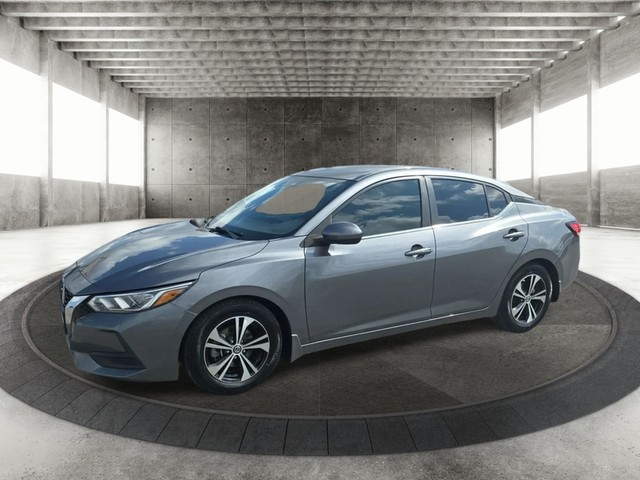 Nissan Sentra Vehicle Full-screen Gallery Image 02