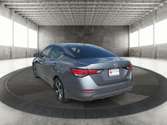 Nissan Sentra Vehicle Full-screen Gallery Image 08
