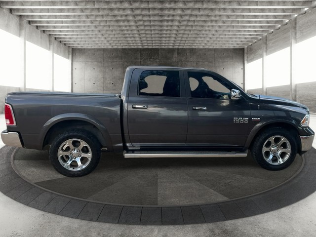 Ram 1500 Vehicle Full-screen Gallery Image 04