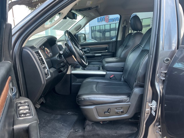 Ram 1500 Vehicle Full-screen Gallery Image 09
