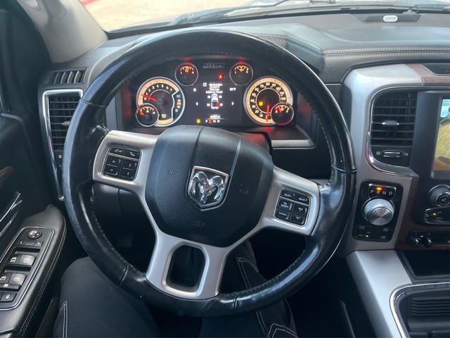 Ram 1500 Vehicle Full-screen Gallery Image 13