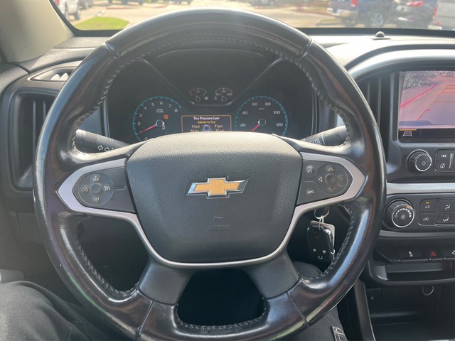 Chevrolet Colorado Vehicle Full-screen Gallery Image 12