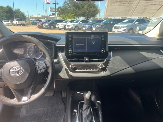 Toyota Corolla Vehicle Full-screen Gallery Image 12