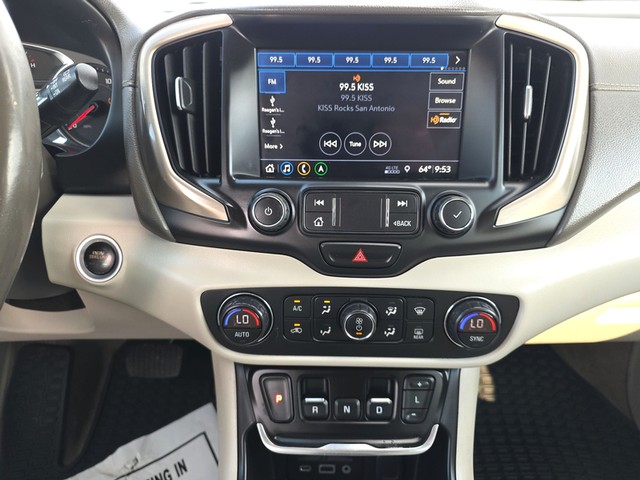 GMC Terrain Vehicle Full-screen Gallery Image 12