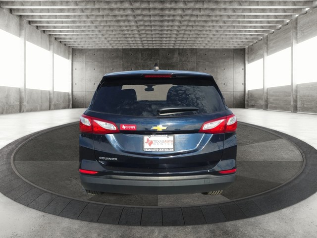 Chevrolet Equinox Vehicle Full-screen Gallery Image 06
