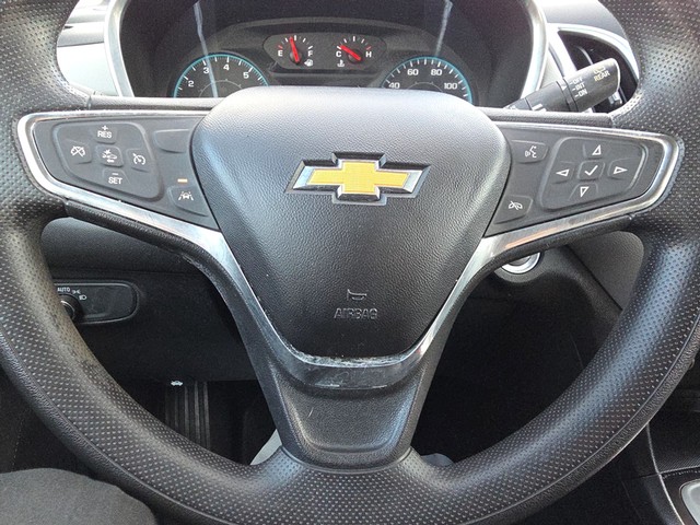 Chevrolet Equinox Vehicle Full-screen Gallery Image 14