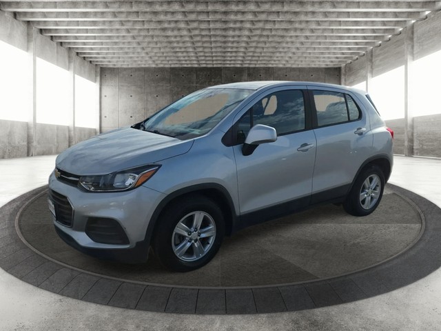 Chevrolet Trax Vehicle Full-screen Gallery Image 02
