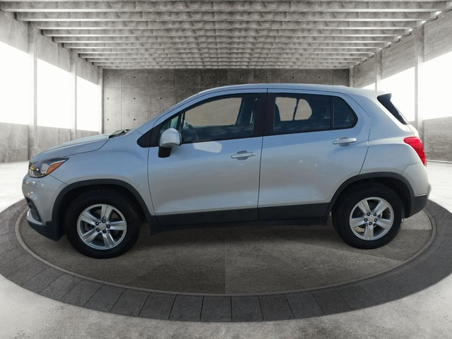 Chevrolet Trax Vehicle Full-screen Gallery Image 05