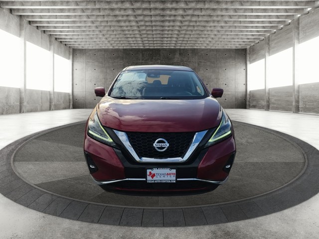 Nissan Murano Vehicle Full-screen Gallery Image 03