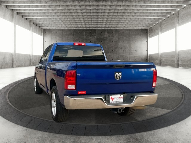 Ram 1500 Classic Vehicle Full-screen Gallery Image 08