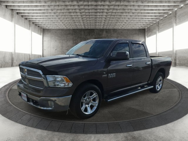 Ram 1500 Vehicle Full-screen Gallery Image 02
