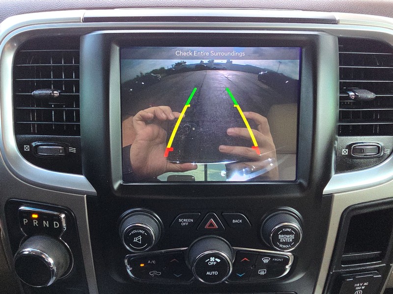Ram 1500 Vehicle Full-screen Gallery Image 16