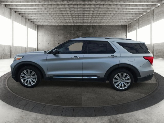 Ford Explorer Vehicle Full-screen Gallery Image 05
