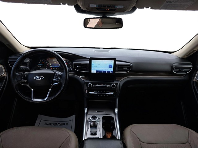 Ford Explorer Vehicle Full-screen Gallery Image 15