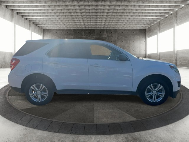Chevrolet Equinox Vehicle Full-screen Gallery Image 04