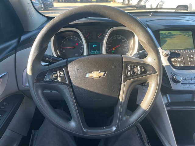 Chevrolet Equinox Vehicle Full-screen Gallery Image 14