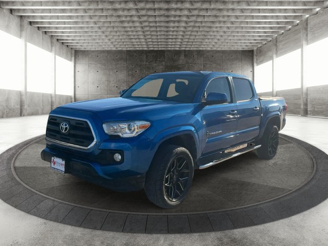 Toyota Tacoma Vehicle Full-screen Gallery Image 02