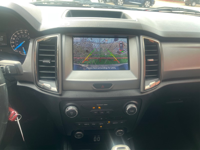 Ford Ranger Vehicle Full-screen Gallery Image 18