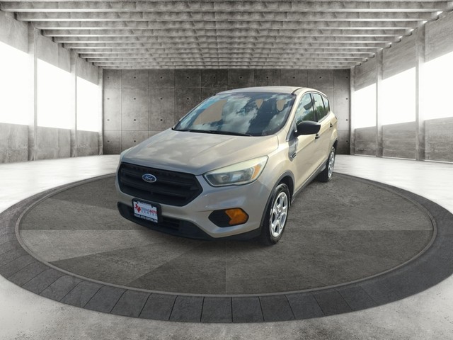 Ford Escape Vehicle Full-screen Gallery Image 03