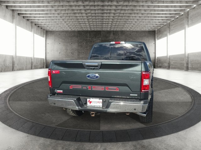 Ford F-150 Vehicle Full-screen Gallery Image 06