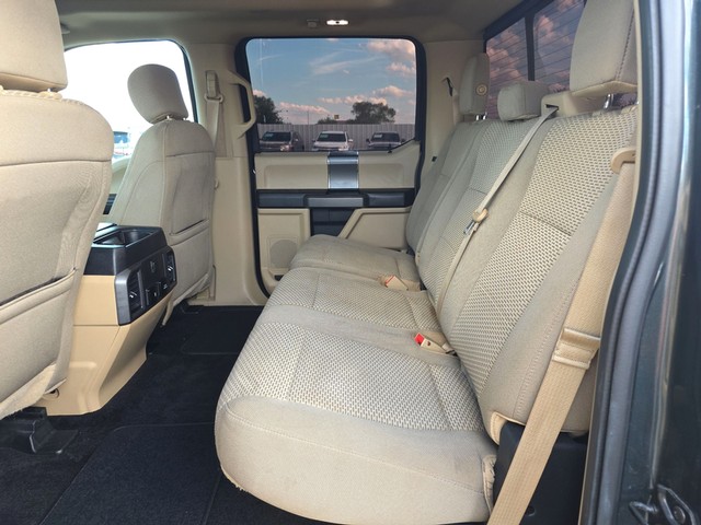 Ford F-150 Vehicle Full-screen Gallery Image 10