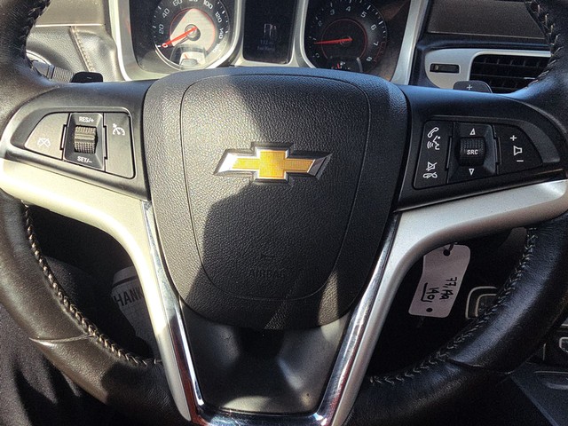 Chevrolet Camaro Vehicle Full-screen Gallery Image 12