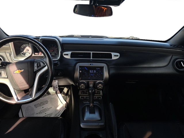 Chevrolet Camaro Vehicle Full-screen Gallery Image 14
