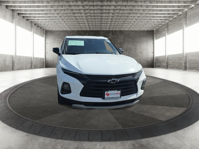 Chevrolet Blazer Vehicle Full-screen Gallery Image 02